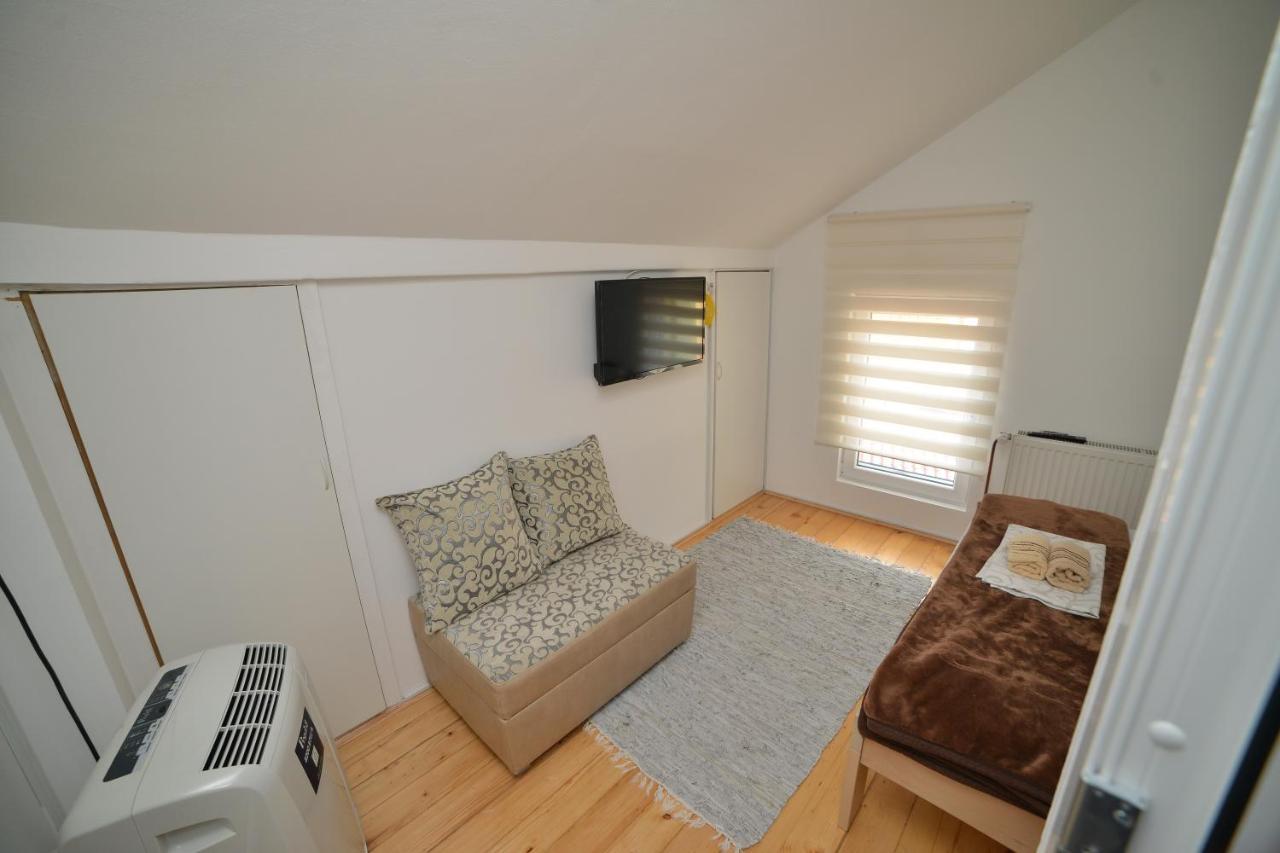 Apartmani Mv Užice Extérieur photo